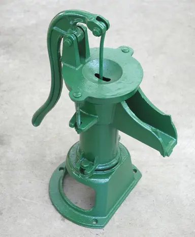 Cast_Iron_Garden_Pump_Large_Pitcher3