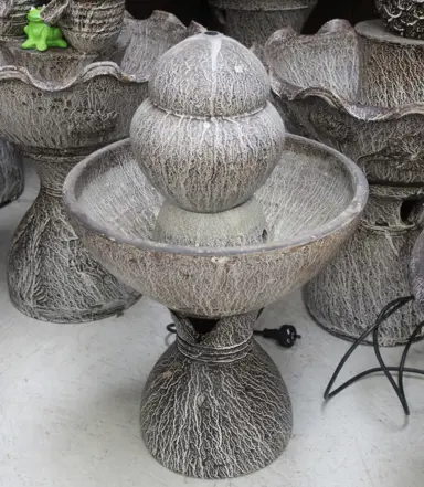 SKN_Small_water_fountain